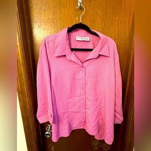 Joanna Plus size 2X pink blouse